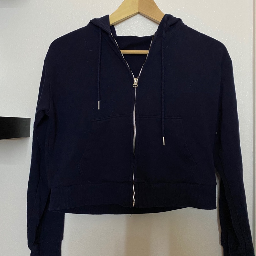 navy blue cropped zip up hoodie